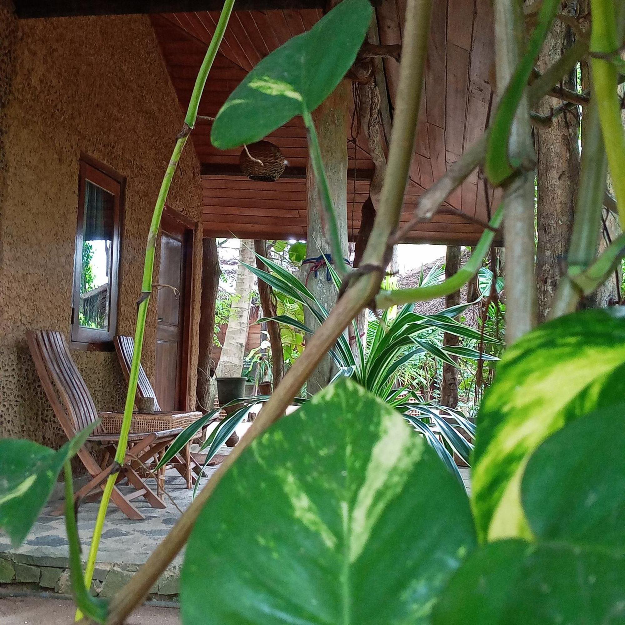 Cinnabar Resort Tangalle Exterior photo